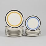 586131 Dinner set